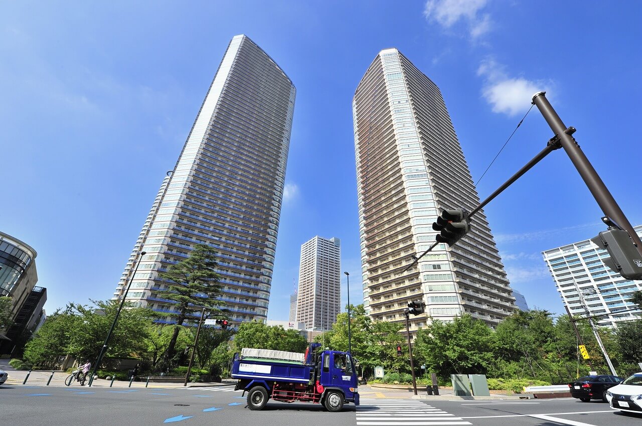 パパ！「片付け」をしないと年間〇〇万円も無駄な支出をしているかも！？